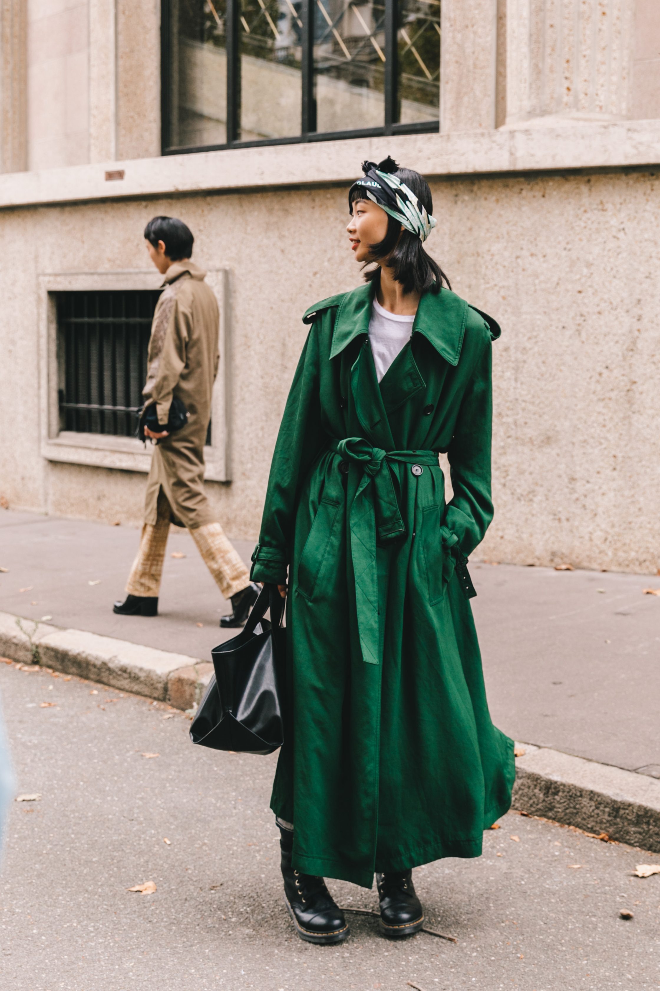 Street Style at Paris Fashion Week 19 by Collage Vintage