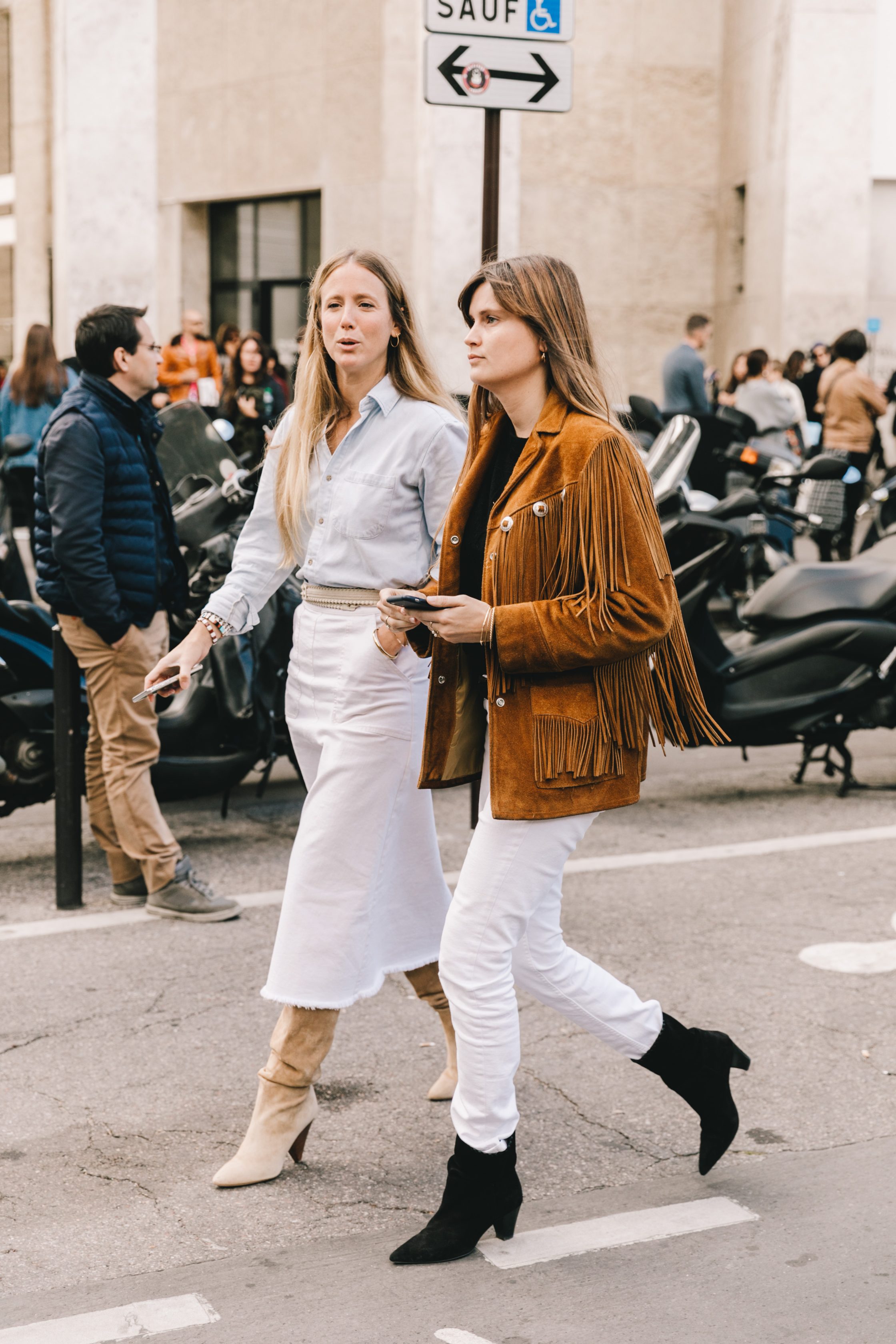 Street Style at Paris Fashion Week 19 by Collage Vintage