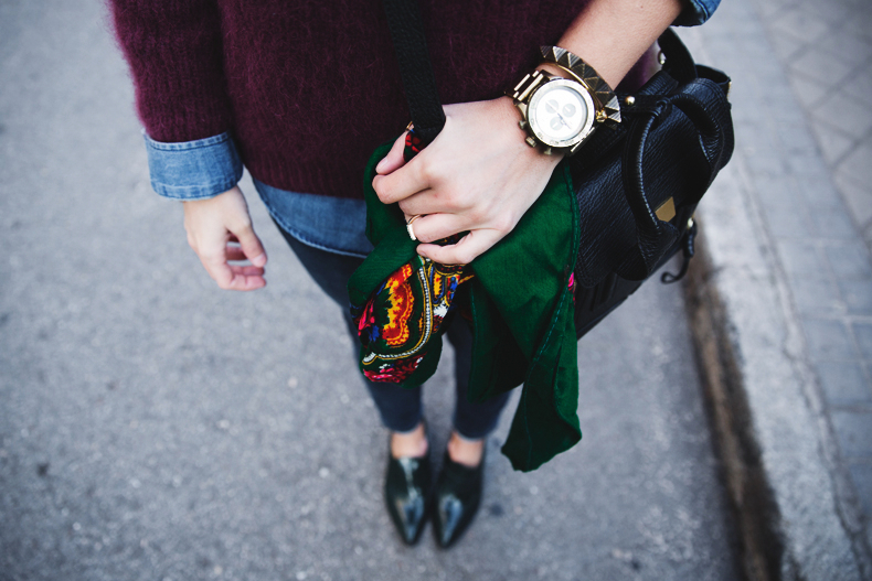 Double_Denim-Loafers-Burgundy_Jumper-Outfit-Vintage_Scarf-Street_Style-29