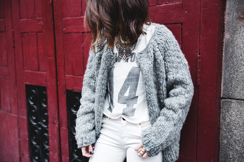 Cozy_Cardigan-Girissima-White_Outfit-Winter-Street_Style-Collage_Vintage-46