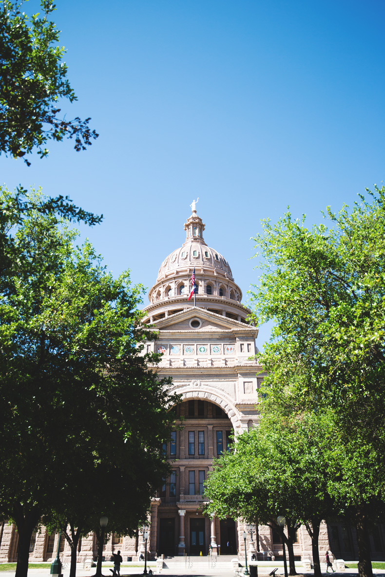 Austin-Buylevard-Beaded_Bag-Anthropology-Road_Trip_Texas-54