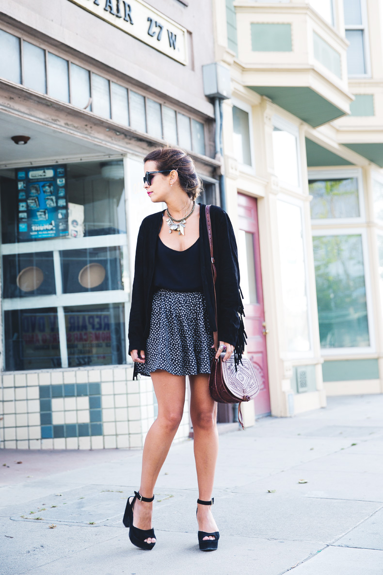 San_Francisco-Road_Trip_California-Fringe_Jacket-Suede-Floral_Skirt-outfit-5