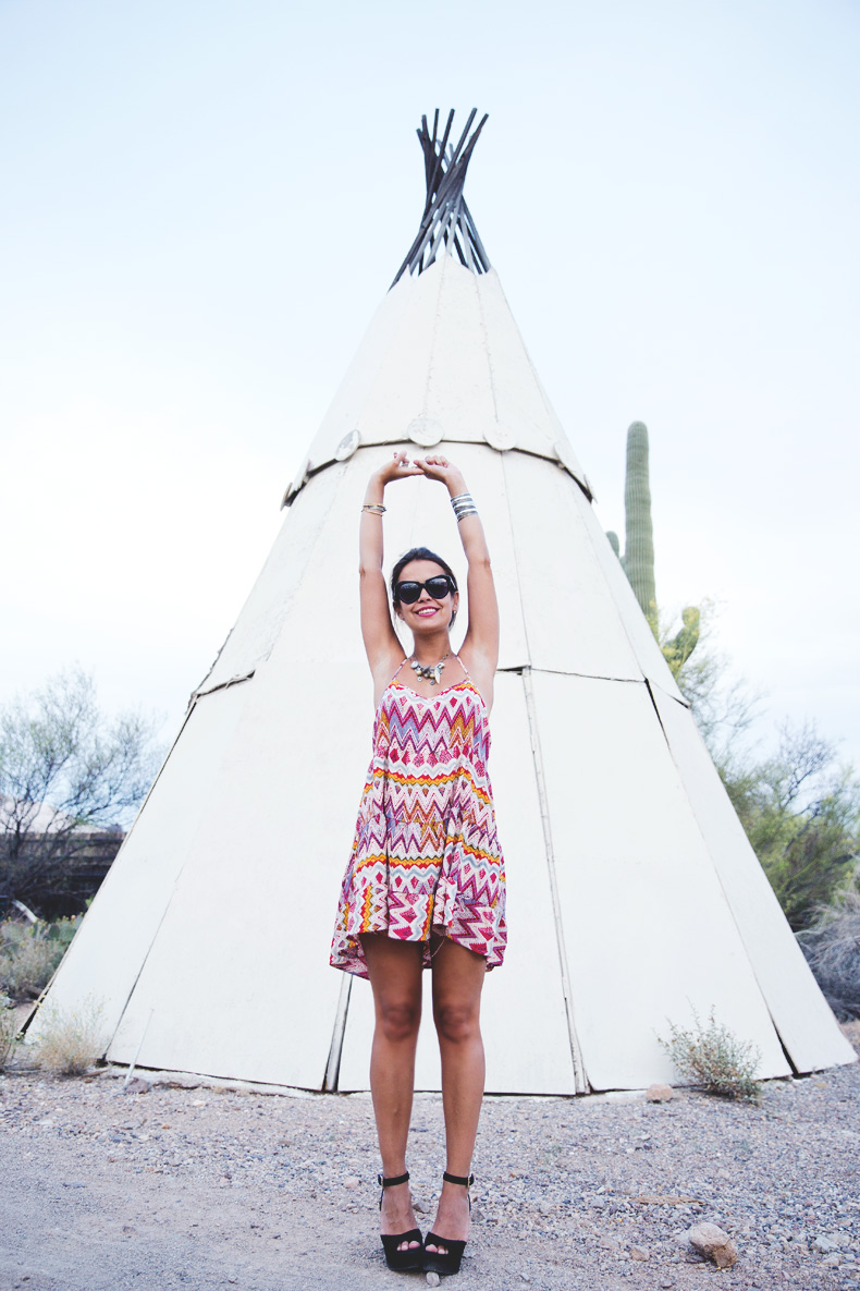 Saguaro-Open_Back_Dress-Desert-Arizona-Road_Trip-Braid-Hairdo-Outfit-Street_Style-26