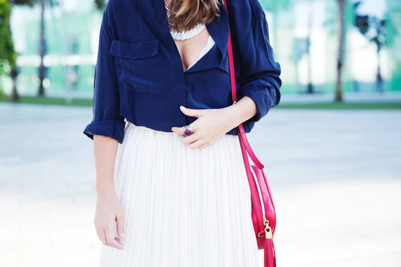 Mango_080_Barcelona-Midi_Skirt-Blue-Gucci-Snake_Sandals-Outfit-Street_Style-19