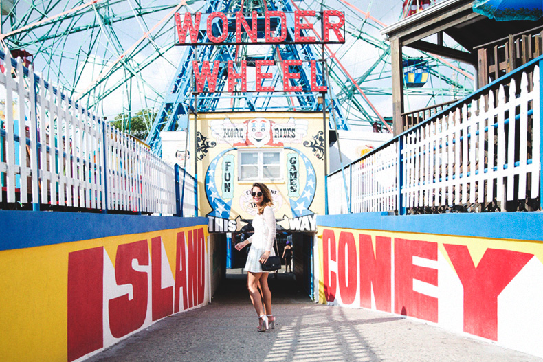 Wonder_Wheel-Coney_Island--White_Dress-Outfit-Styligion-Self_Portrait-29