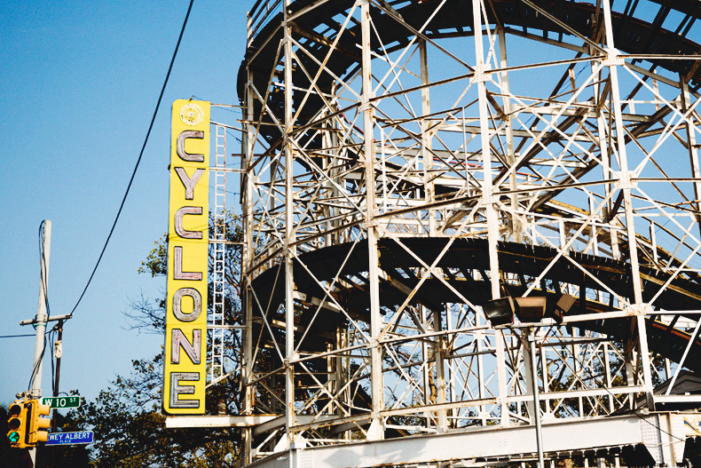 Wonder_Wheel-Coney_Island--White_Dress-Outfit-Styligion-Self_Portrait-42