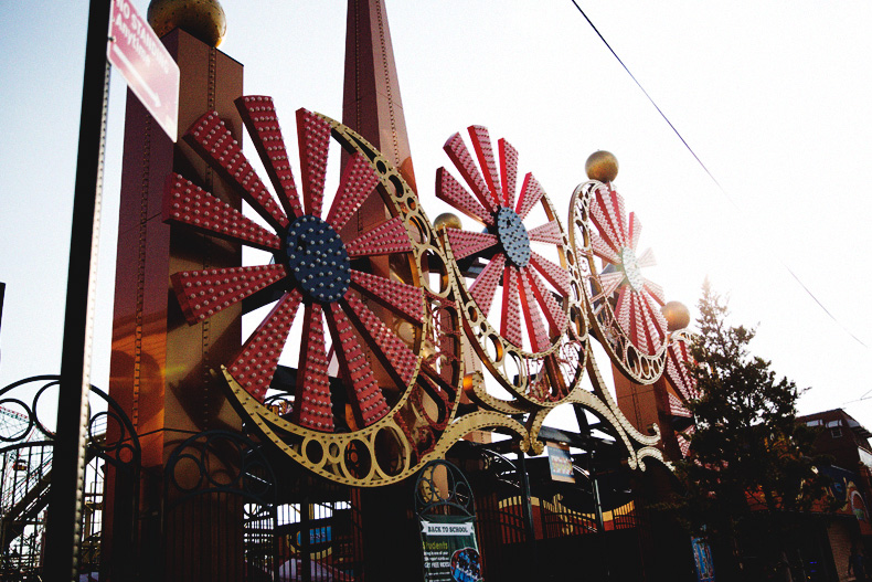 Wonder_Wheel-Coney_Island--White_Dress-Outfit-Styligion-Self_Portrait-44