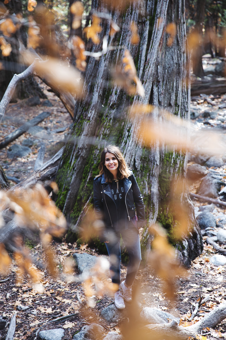 Yosemite-Jeans-Biker_Jacket-Converse-Outfit-Casual_Look-18