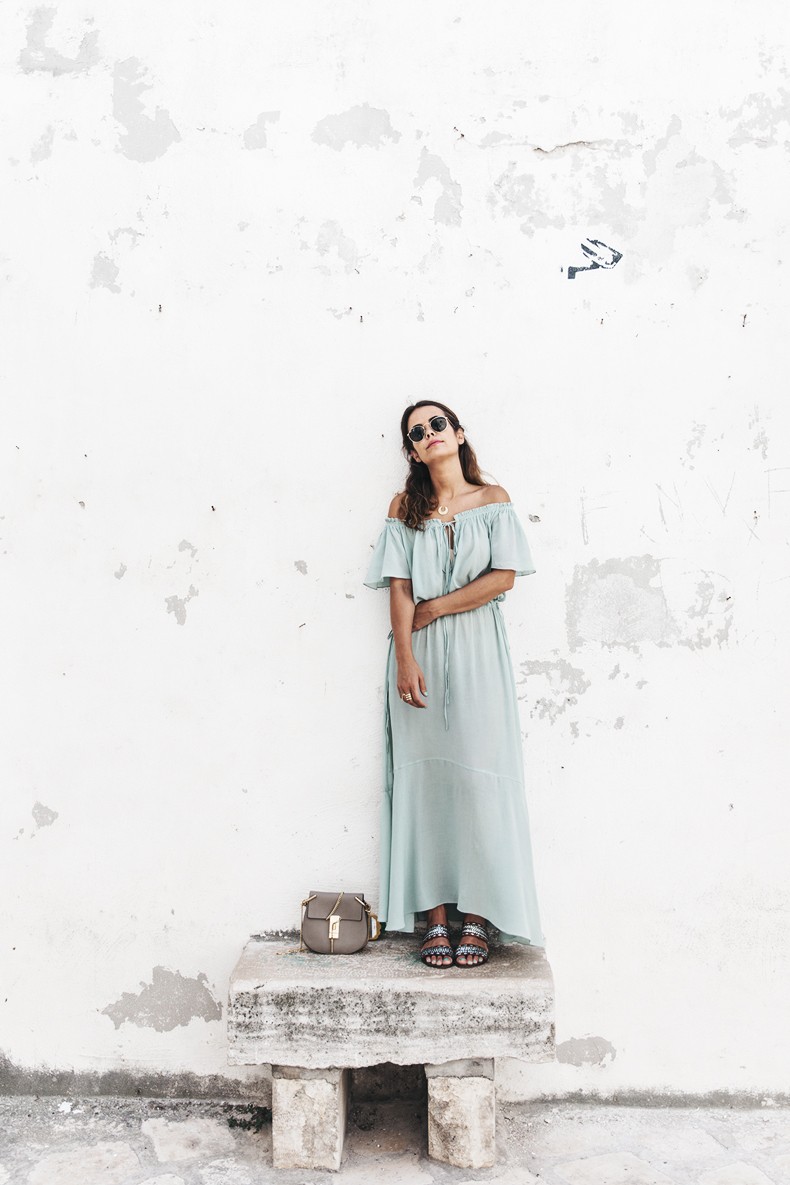 Polignano_A_Mare-Guerlain-Beauty_Road_Trip-Long_Dress-Chole_Bag-Outfit-Street_Style-Italy-17