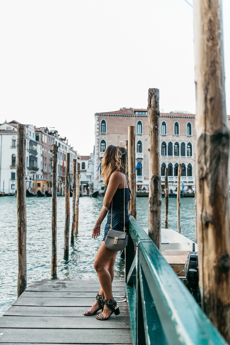 Venezia-Collage_On_The_Road-Striped_Jumpsuit-Isabel_Marant_Sandals-Chloe_Bag-Outfit-Street_Style-73