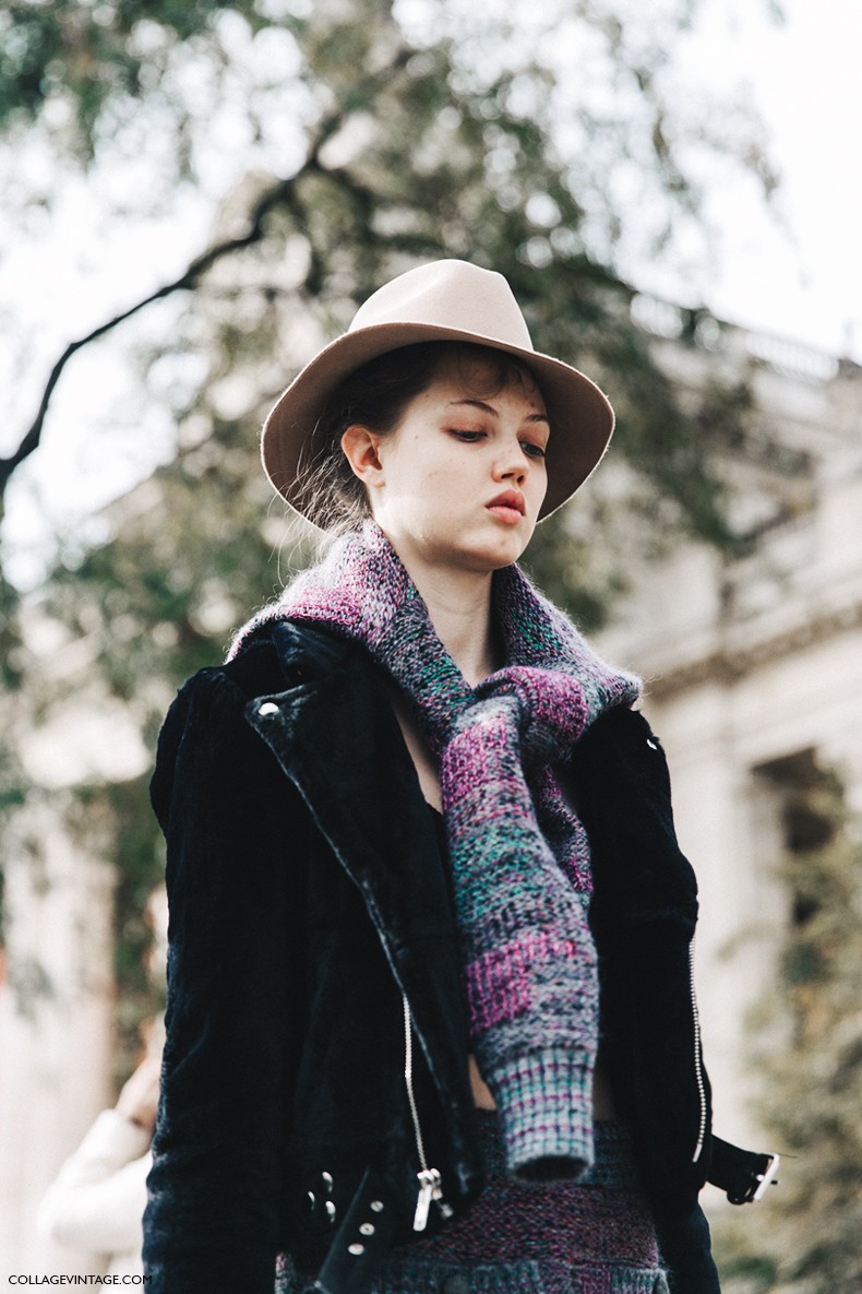 PFW-Paris_Fashion_Week-Spring_Summer_2016-Street_Style-Say_Cheese-Chanel_Model-Tweed-Sneakers-Hat-1