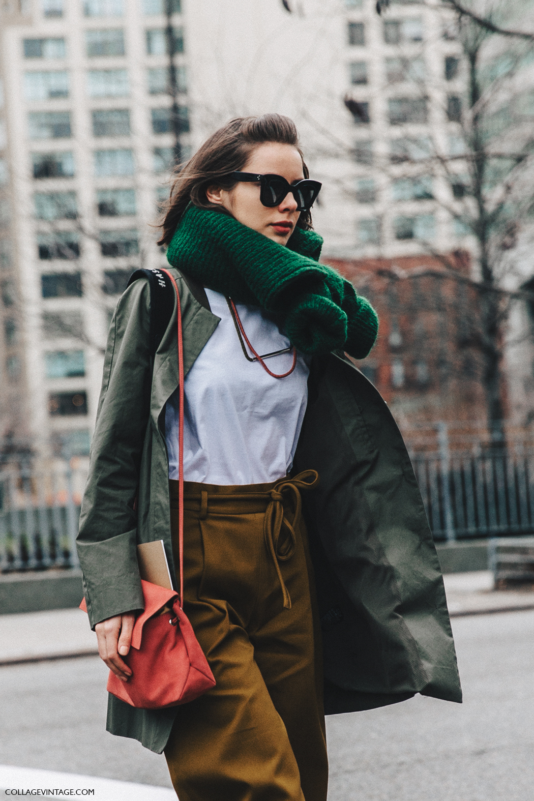 NYFW-New_York_Fashion_Week-Fall_Winter-17-Street_Style-Maxi_Scarf-Trench-