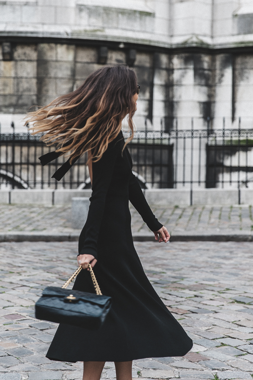 Backless_Dress-Black_Dress-Chanel_Shoes-Paris-PFW-Paris_Fashion_Week_Fall_2016-51