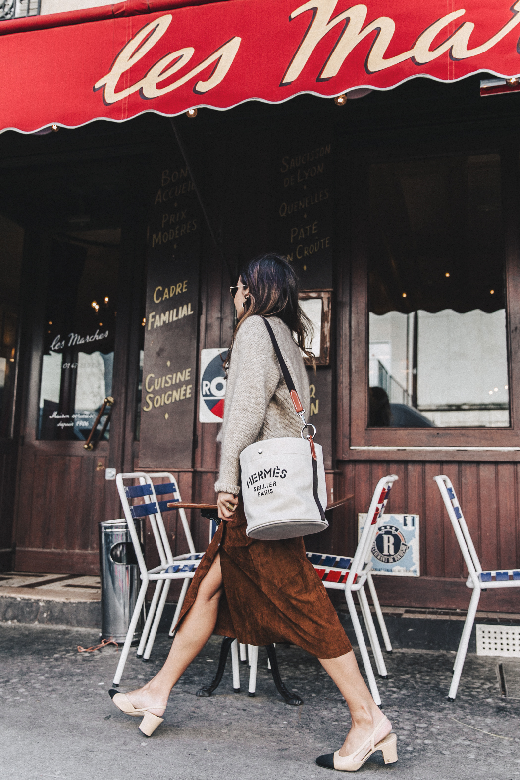 Vestiaire_Collective-Suede_Skirt-MIdi_Skirt-Hermes_Canvas_Bag-Chanel_Slingbacks-Outfit-Street_Style-20