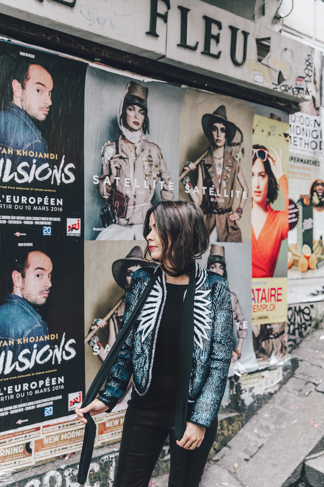 Montmartre-Moulin_Rouge-Zadig_Voltiere-Sequins_Jacket-Leather_Trousers-Outfit-Paris-Street_Style-7