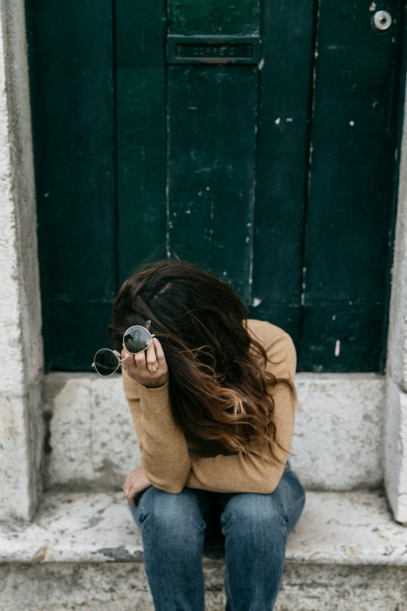 Metallic_Sweater-Cameo_The_Label-Melie-Lisboa-Denim-Topshop-Gucci_Belt-Saint_Laurent_Sneakers-Outfit-Street_Style-64