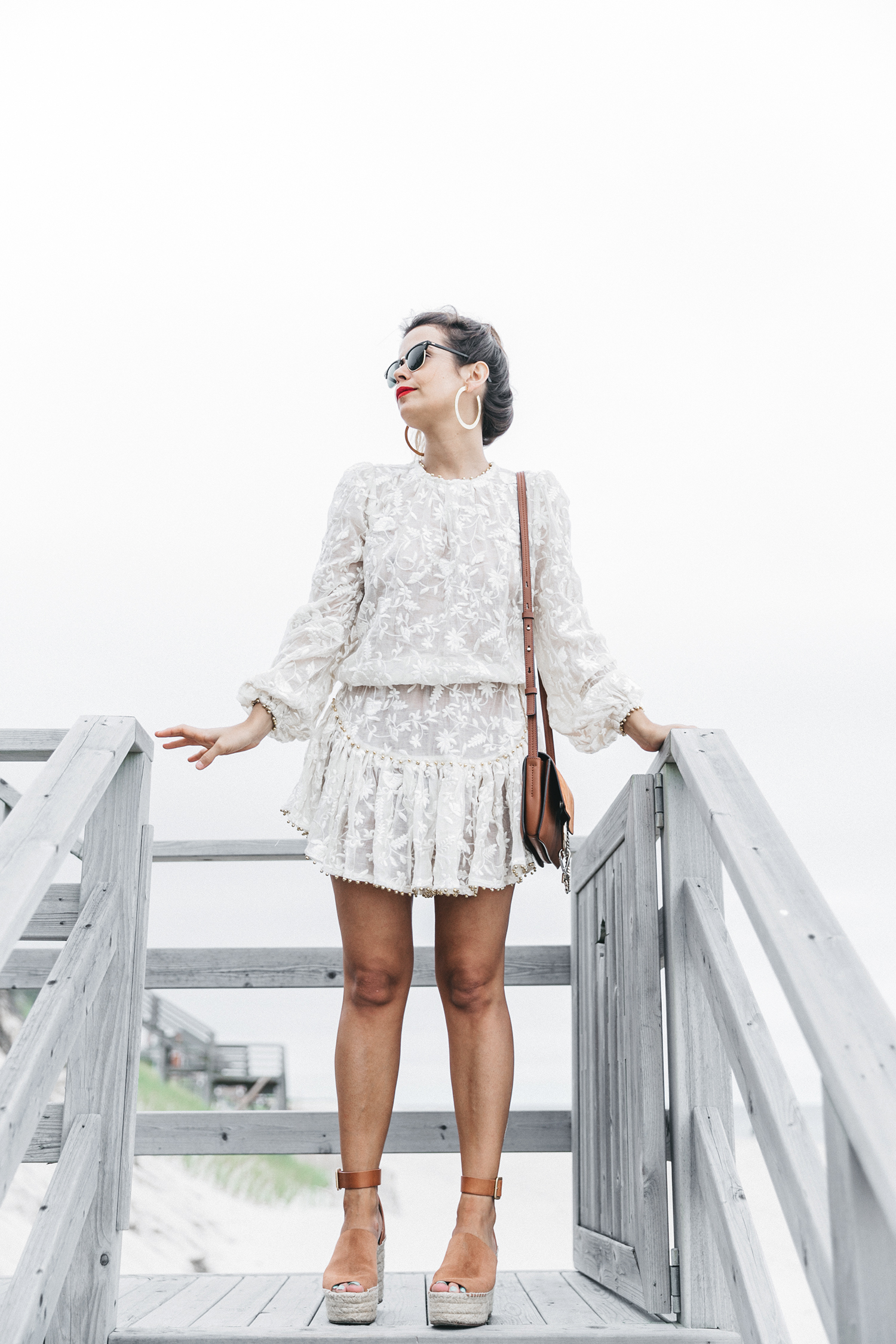 Revolve_in_The_Hamptons-Zimmermann-Embroidered_Dress-WHite_Dress-Chloe_Fay_Bag-Chloe_Wedges-Outfit-104